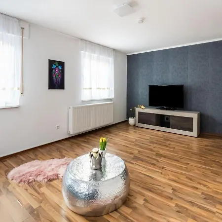 Schoenes Ferienhaus Im Schwarzwald Мальберг