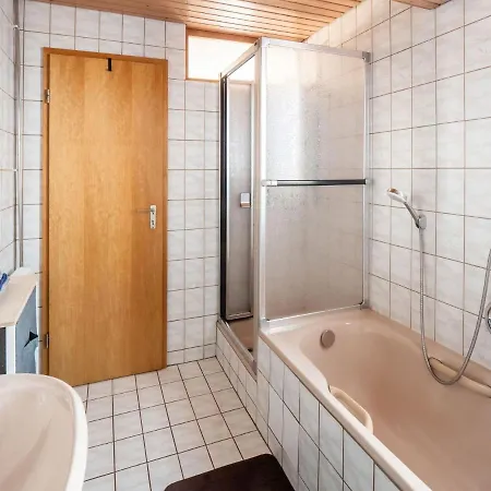 Дом отдыха Schoenes Ferienhaus Im Schwarzwald